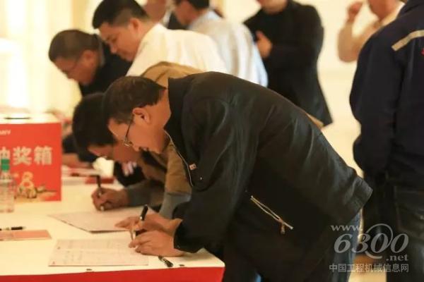 南昌站，客户踊跃签到，参与<a href=//news.d1cm.com/exhibition/ target=_blank>展会</a>